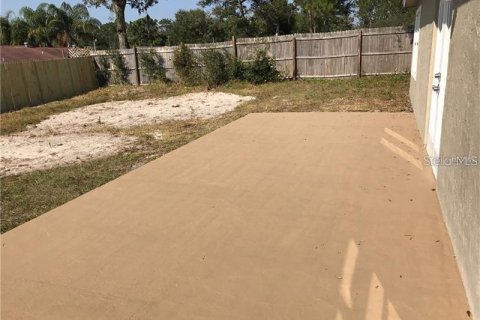 Casa en alquiler en Deltona, Florida, 3 dormitorios, 150.32 m2 № 1893921 - foto 15