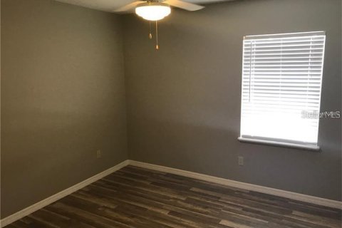 Casa en alquiler en Deltona, Florida, 3 dormitorios, 150.32 m2 № 1893921 - foto 7