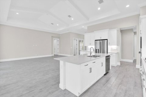 Casa en venta en Port St. Lucie, Florida, 5 dormitorios, 264.21 m2 № 2382889 - foto 16