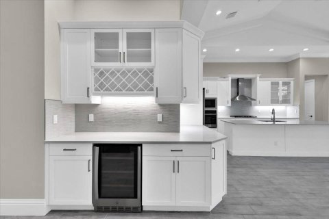 Casa en venta en Port St. Lucie, Florida, 5 dormitorios, 264.21 m2 № 2382889 - foto 13
