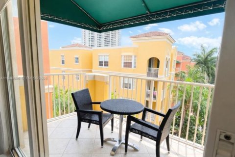 Condo in Aventura, Florida, 1 bedroom  № 2002938 - photo 7