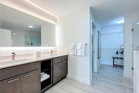 Condo in Winter Garden, Florida, 3 bedrooms  № 1721663 - photo 15