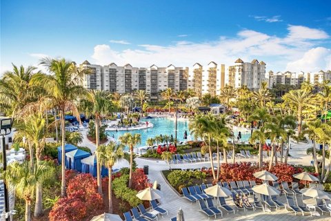 Condo in Winter Garden, Florida, 3 bedrooms  № 1721663 - photo 1