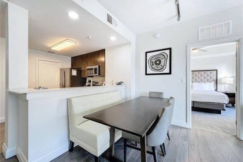 Condo in Winter Garden, Florida, 3 bedrooms  № 1721663 - photo 9