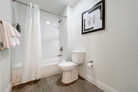 Condo in Winter Garden, Florida, 3 bedrooms  № 1721663 - photo 22