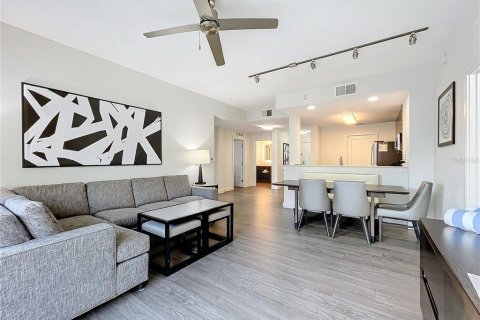 Condo in Winter Garden, Florida, 3 bedrooms  № 1721663 - photo 12