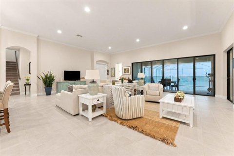 Villa ou maison à vendre à Fish Hawk, Floride: 5 chambres, 405.24 m2 № 2285418 - photo 8