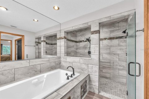 Купить виллу или дом в Сеффнер, Флорида 8 комнат, 223.52м2, № 2195634 - фото 21