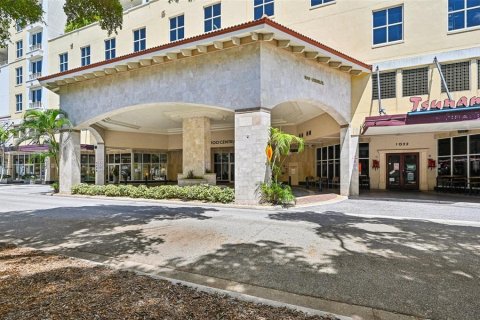 Copropriété à louer à Sarasota, Floride: 2 chambres, 160.26 m2 № 1870835 - photo 2