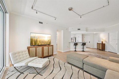 Copropriété à louer à Sarasota, Floride: 2 chambres, 160.26 m2 № 1870835 - photo 7