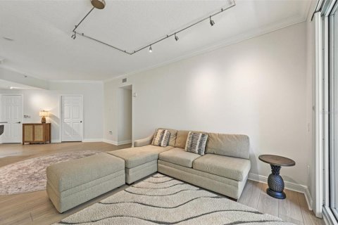 Copropriété à louer à Sarasota, Floride: 2 chambres, 160.26 m2 № 1870835 - photo 6