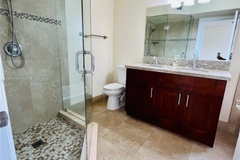 Touwnhouse à louer à Coral Springs, Floride: 3 chambres, 151.8 m2 № 2058249 - photo 12