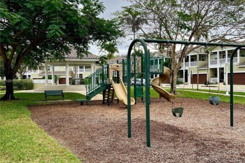 Touwnhouse à louer à Coral Springs, Floride: 3 chambres, 151.8 m2 № 2058249 - photo 23