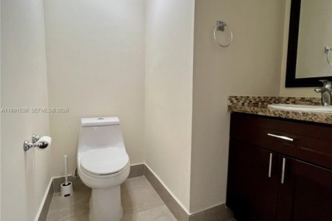 Touwnhouse à louer à Coral Springs, Floride: 3 chambres, 151.8 m2 № 2058249 - photo 6