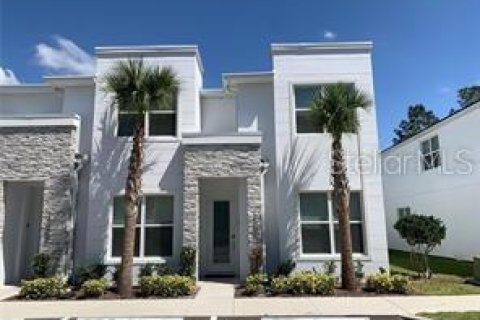 Townhouse in Clermont, Florida 4 bedrooms, 175.4 sq.m. № 2364908