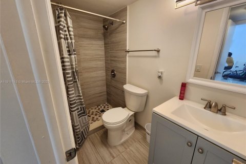 Снять в аренду квартиру в Норт-Майами-Бич, Флорида 2 спальни, 90.12м2, № 1967967 - фото 12