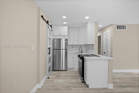 Condo à Palmetto Bay, Floride, 1 chambre  № 2017758