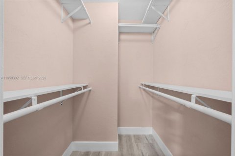 Condominio en venta en Palmetto Bay, Florida, 1 dormitorio, 52.03 m2 № 2017758 - foto 14