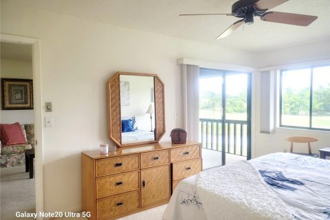 Condo in Sarasota, Florida, 2 bedrooms № 2167417 - photo 12