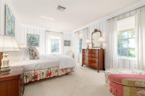 House in Jupiter Island, Florida 5 bedrooms, 273.6 sq.m. № 1974328 - photo 16