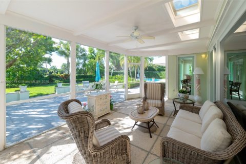 House in Jupiter Island, Florida 5 bedrooms, 273.6 sq.m. № 1974328 - photo 20