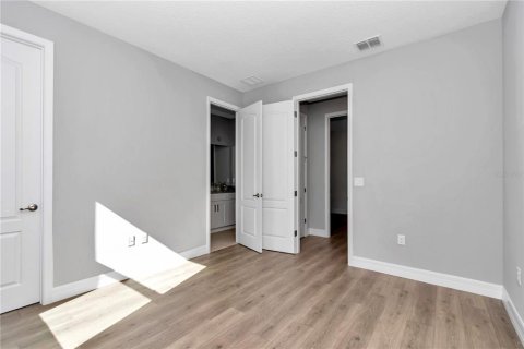 Casa en venta en Summerfield, Florida, 4 dormitorios, 184.88 m2 № 1813352 - foto 17