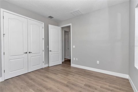 Casa en venta en Summerfield, Florida, 4 dormitorios, 184.88 m2 № 1813352 - foto 14