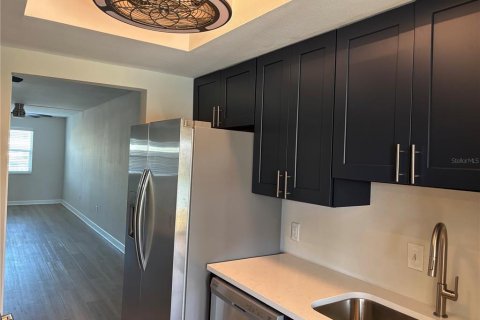 Condo in South Pasadena, Florida, 2 bedrooms  № 2094603 - photo 8