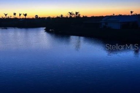 Condominio en venta en Venice, Florida, 2 dormitorios, 110.93 m2 № 1514669 - foto 4