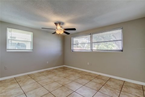 Casa en venta en Port Richey, Florida, 3 dormitorios, 102.19 m2 № 1872823 - foto 12
