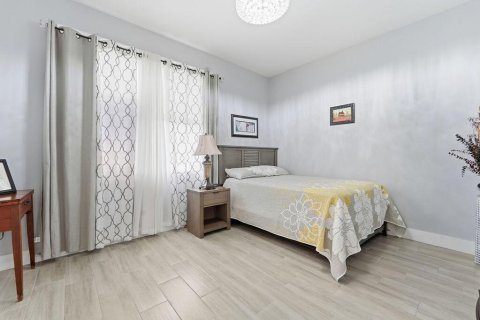 Купить виллу или дом в Порт-Сент-Луси, Флорида 3 комнаты, 235.97м2, № 2083265 - фото 30