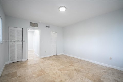 Appartement à louer à Miami Beach, Floride: 1 chambre, 74.32 m2 № 1931602 - photo 15