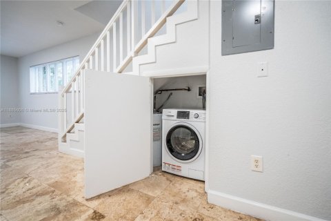 Appartement à louer à Miami Beach, Floride: 1 chambre, 74.32 m2 № 1931602 - photo 10