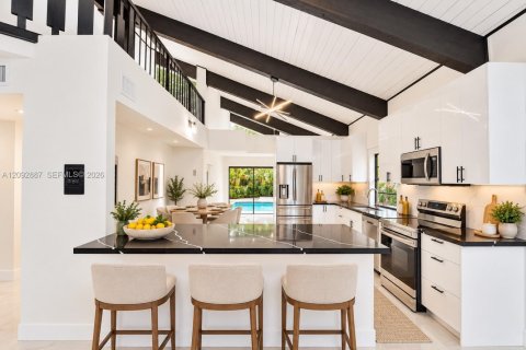 Villa ou maison à vendre à Plantation, Floride: 4 chambres, 240.43 m2 № 2428085 - photo 6