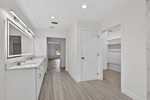 Casa en venta en Royal Palm Beach, Florida, 3 dormitorios, 224.64 m2 № 2246019 - foto 23
