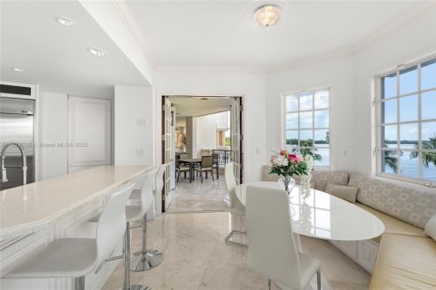 Купить кондоминиум в Майами-Бич, Флорида 4 спальни, 352.1м2, № 1980615 - фото 18