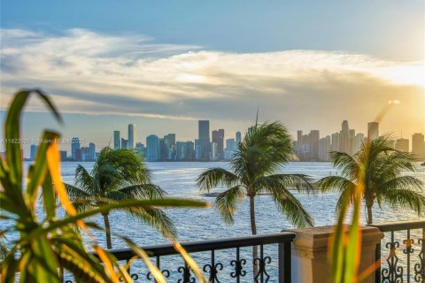 Купить кондоминиум в Майами-Бич, Флорида 4 спальни, 352.1м2, № 1980615 - фото 23