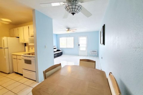 Apartment in Seminole, Florida 1 bedroom, 56.48 sq.m. № 2381023 - photo 6