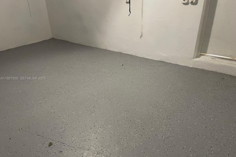 Снять в аренду виллу или дом в Майами, Флорида 4 спальни, 227.61м2, № 1986117 - фото 13