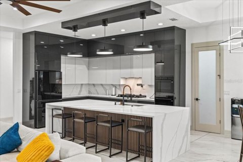 Villa ou maison à vendre à Auburndale, Floride: 4 chambres, 222.97 m2 № 1909674 - photo 8