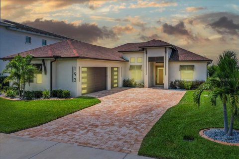 Villa ou maison à vendre à Auburndale, Floride: 4 chambres, 222.97 m2 № 1909674 - photo 2