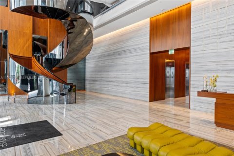 Снять в аренду кондоминиум в Майами, Флорида 33.63м2, № 1987450 - фото 20