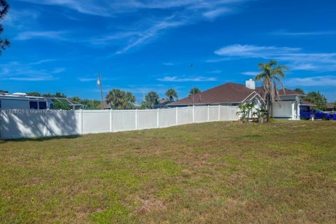 Casa en venta en Sebastian, Florida, 4 dormitorios № 1874196 - foto 18