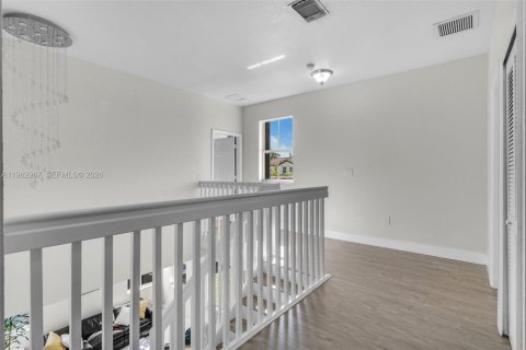 Снять в аренду виллу или дом в Майами, Флорида 5 спален, № 2023852 - фото 27