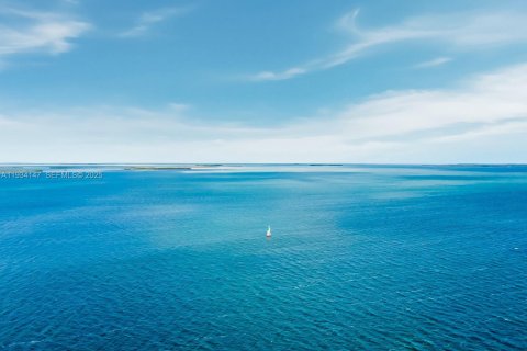 Casa en venta en Key Largo, Florida, 5 dormitorios, 447.97 m2 № 2035712 - foto 21