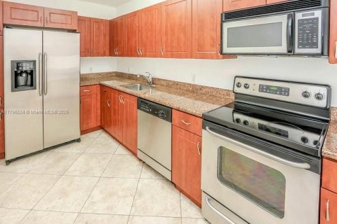 Condominio en venta en Miami Beach, Florida, 1 dormitorio, 83.43 m2 № 1874687 - foto 9