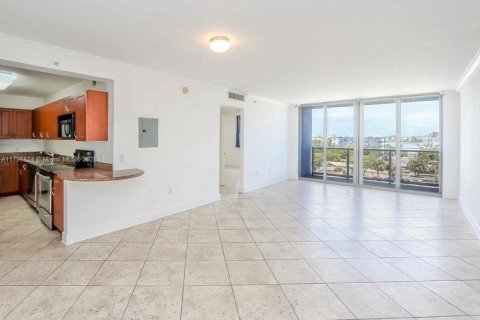 Condominio en venta en Miami Beach, Florida, 1 dormitorio, 83.43 m2 № 1874687 - foto 10