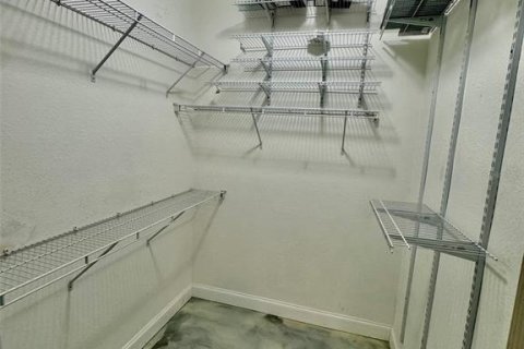 Copropriété à vendre à Sarasota, Floride: 3 chambres, 129.04 m2 № 1619009 - photo 15