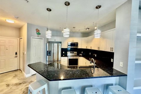Copropriété à vendre à Sarasota, Floride: 3 chambres, 129.04 m2 № 1619009 - photo 4