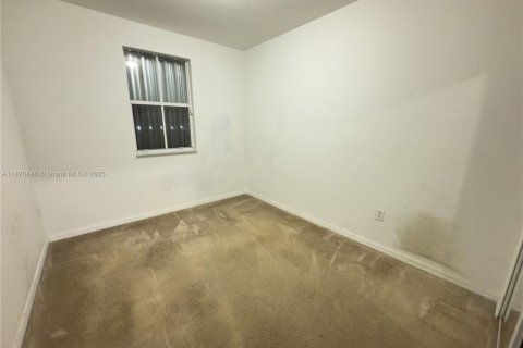 Touwnhouse à louer à Miami, Floride: 3 chambres, 164.99 m2 № 1895785 - photo 16